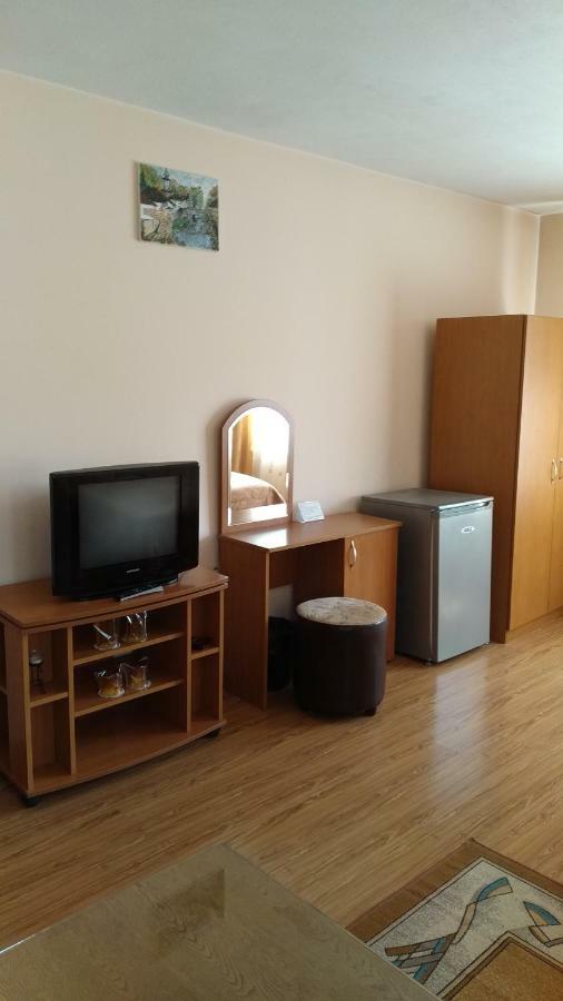 Къща За Гости Фантазия Tryavna Ngoại thất bức ảnh